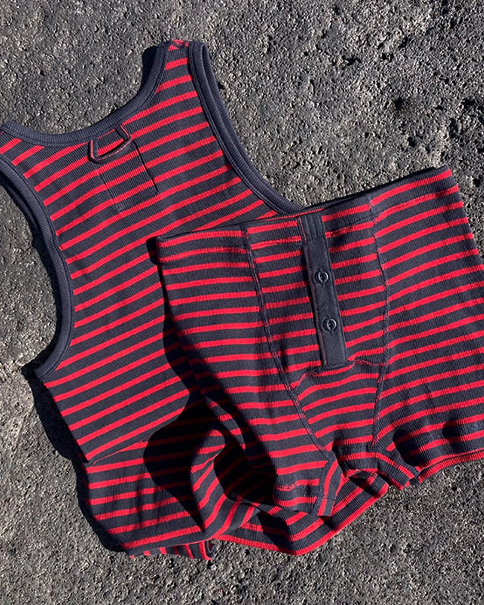 Hemen Biarritz Gari Breton Stripe Ribbed Tank Top - Deep Marine / Red