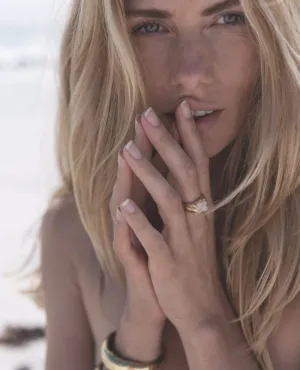 Mimi Et Toi Gold Clementine Crystal Ring