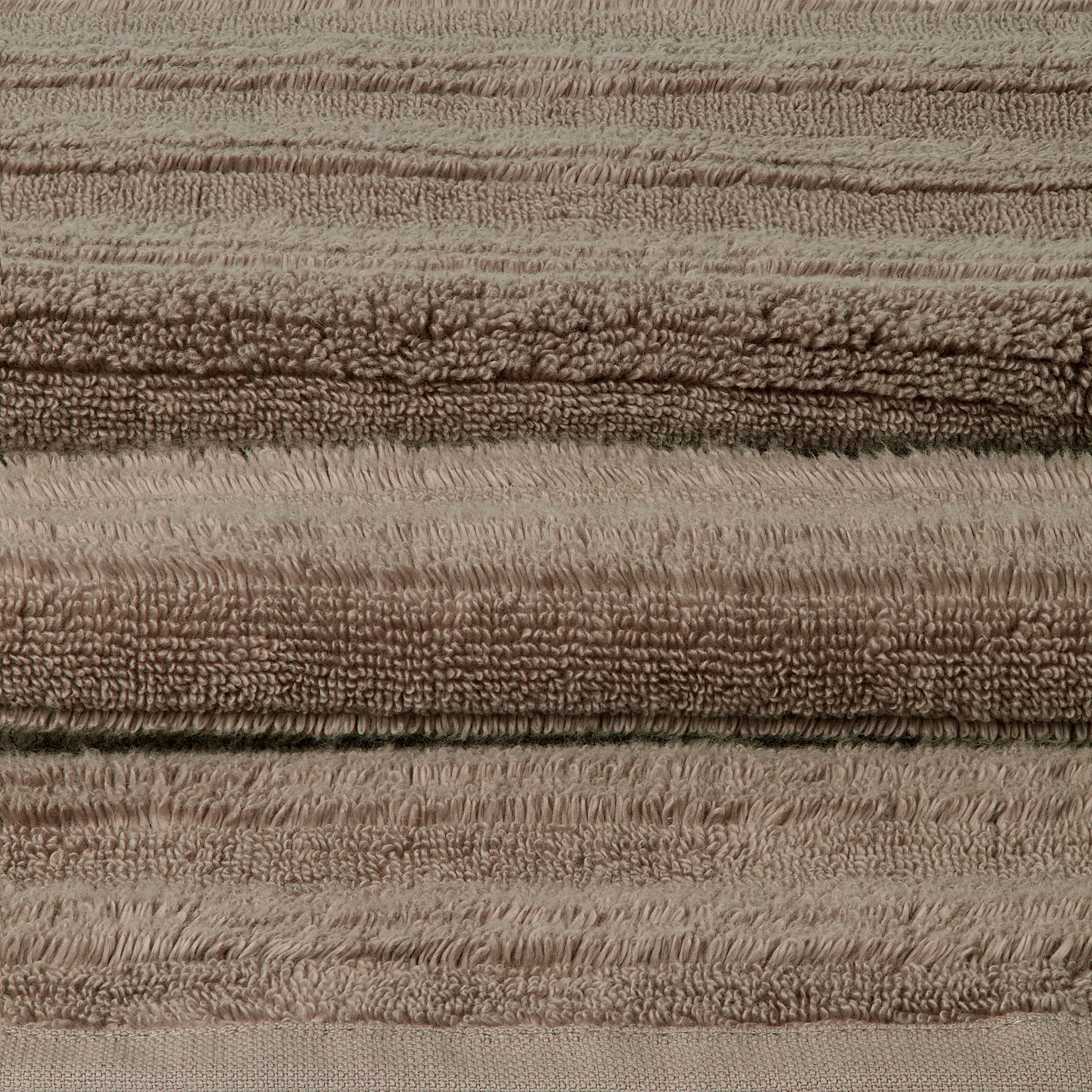 MORI Towels and Cowshed Relax Bath & Body Set