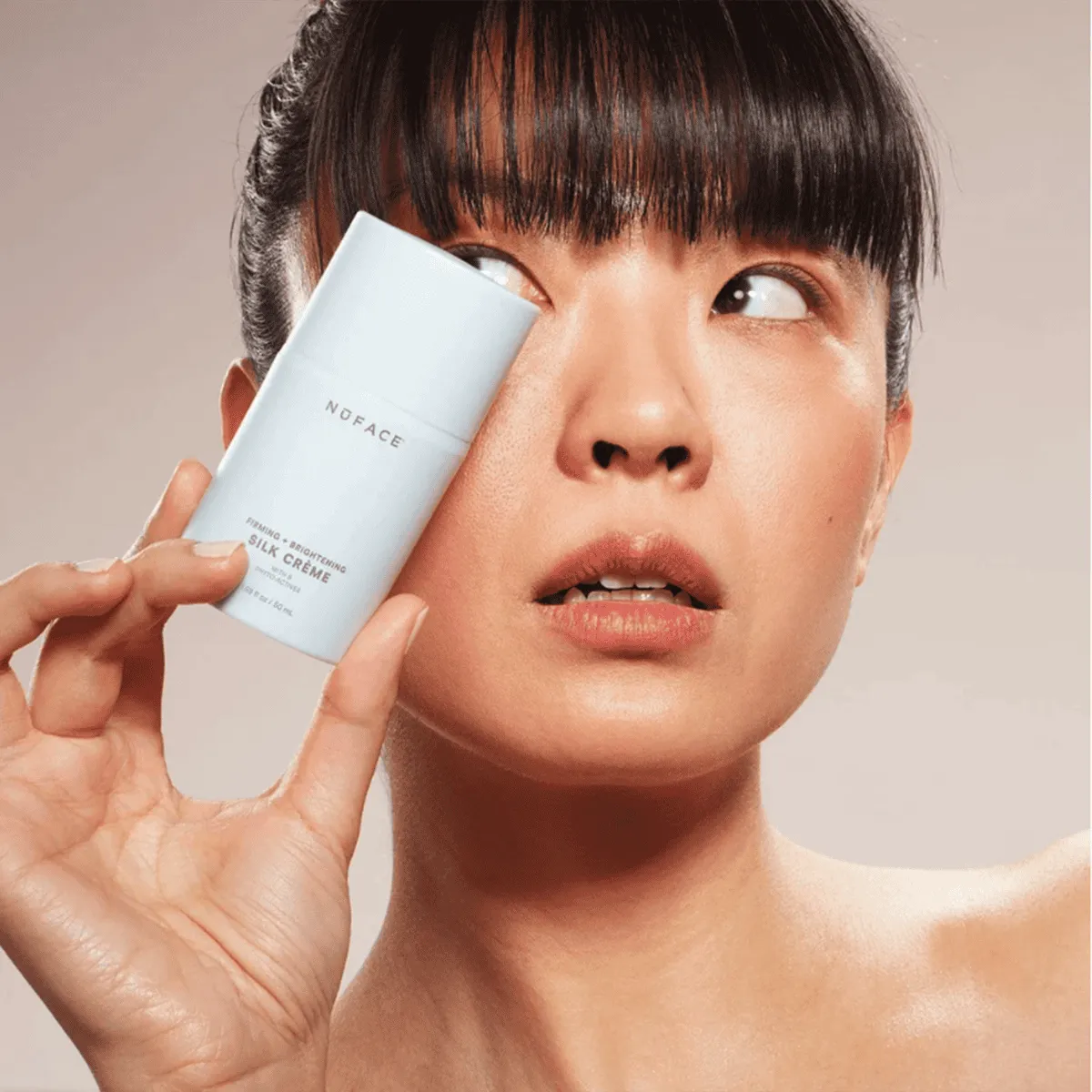 NuFACE TRINITY  Limited Edition Smart Advanced Facial Toning Routine