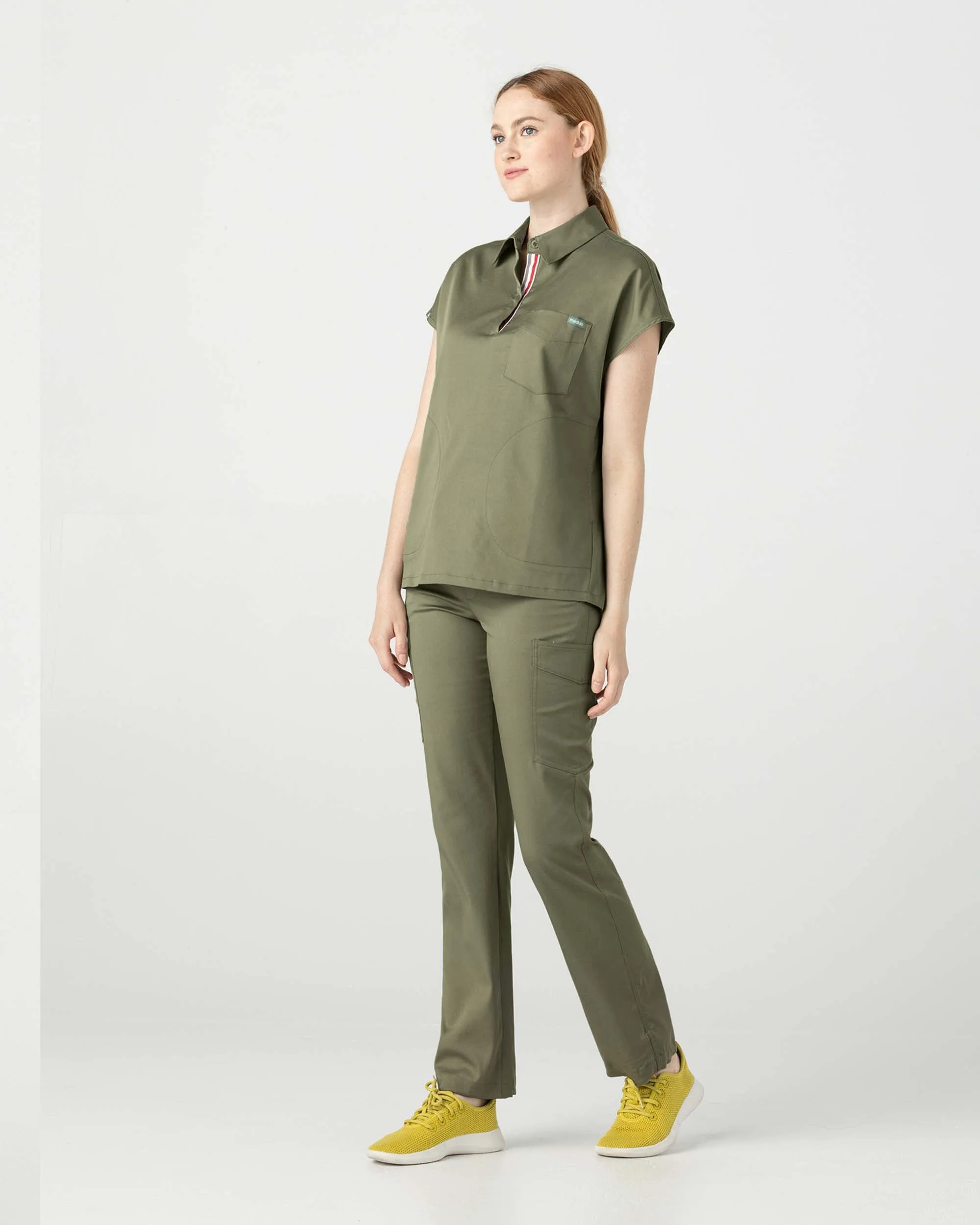 TENCEL™ Capri‎ ‎ Collared Scrub Top